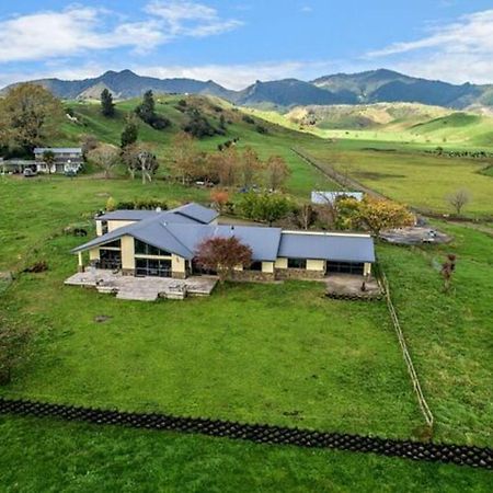 Waiotahe Dairy Farm Hideout Villa Waiotahi Buitenkant foto